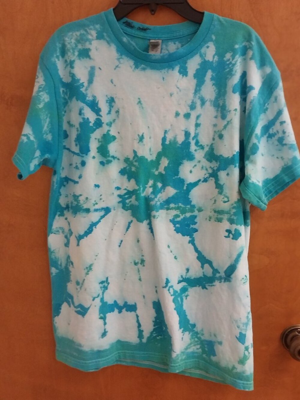 TIE DYE SIZE M COTTON TEE SHIRT
